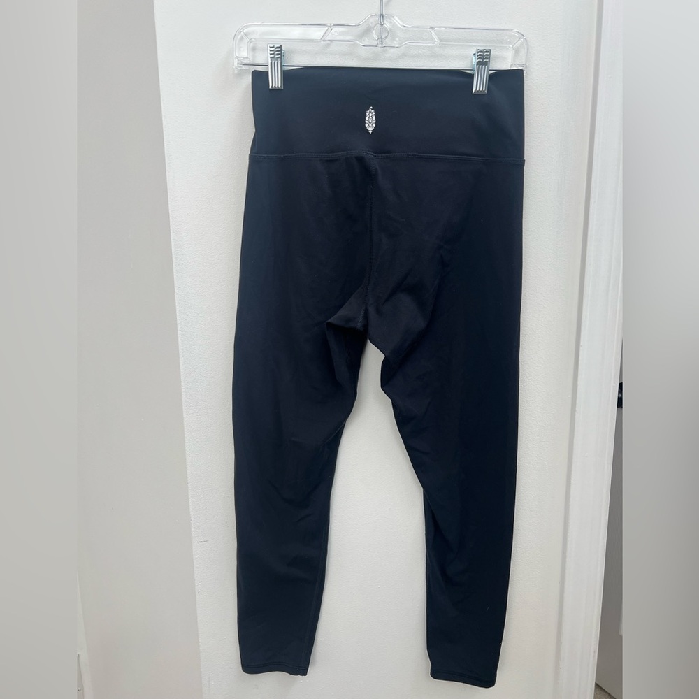 Free People Women’s Black Leggings Size M